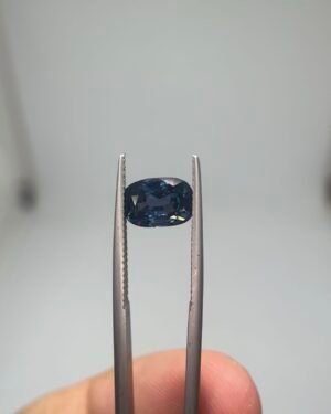 blue spinel